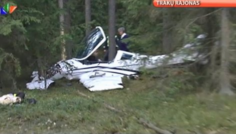 Lėktuvo „VL-3“ avarijos vietoje