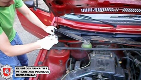 Pajūrio poilsiautojams narkotikus brukę prekeiviai atsidūrė už grotų