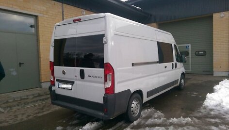 Mikroautobuse sumontuota moderni Mobilioji aptikimo sistema