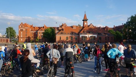 Smalsuoliai kviečiami kartu su gide dviračiais pakeliauti po Klaipėdą