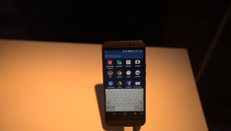 HTC One M9