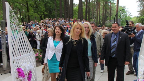 Druskininkuose iškilmingai atidarytas istorinis K. Dineikos parkas jau laukia lankytojų