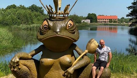 Martyno Gaubo skulptūra &bdquo;Varlė karalienė&ldquo;