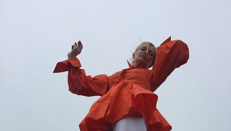 Sniegė Naku