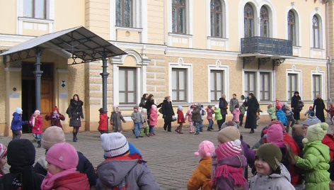 Istorinėje Prezidentūroje dažnai lankosi darželinukai.