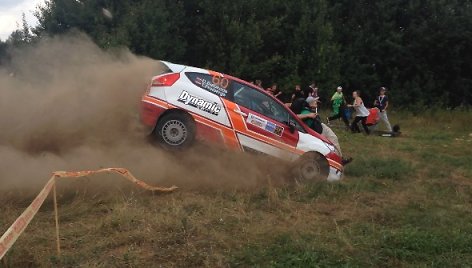 Avarija „300 lakes rally“