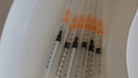 Revakcinacija Santaros klinikose