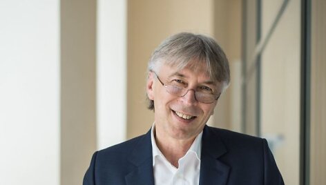 Rektorius Alfredas Chmieliauskas