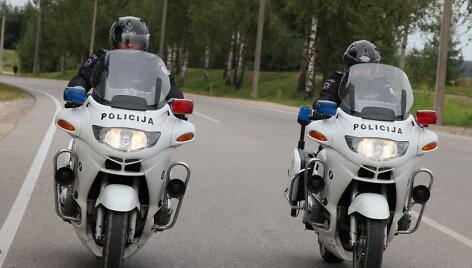 Lietuvos policija patruliuoja motociklais