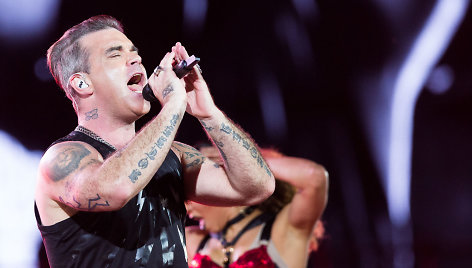 Robbie Williamso koncerto akimirka