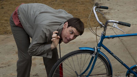 Jimas Carrey komedijoje &bdquo;Bukas ir bukesnis 2&ldquo;
