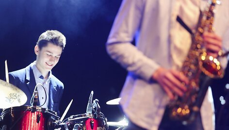 Knygų mugėje duris atvėrė &bdquo;Muzikos salė&ldquo;