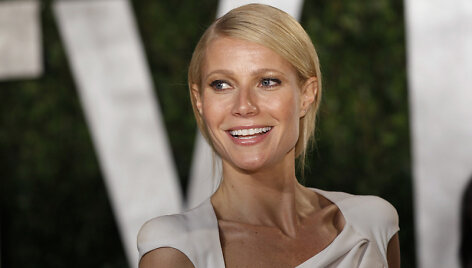 Aktorė Gwyneth Paltrow žurnalo &bdquo;Vanity Fair&ldquo; Oskarų vakarėlyje Holivude.