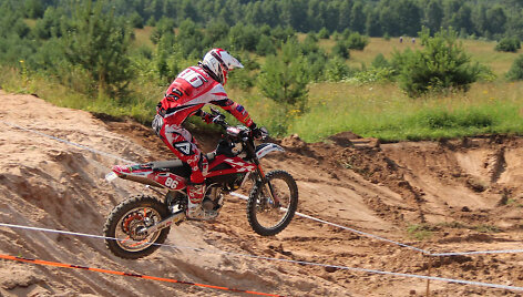 Enduro krosas Lapėse