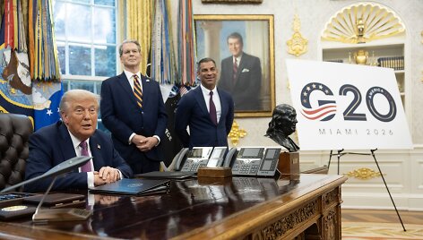  / RS/MPI/Capital Pictures