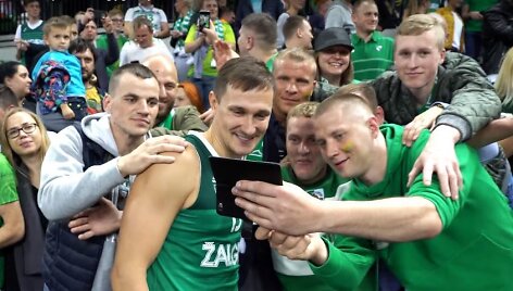 Paulius Jankūnas ir sirgaliai Londone