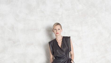 &bdquo;Julia Janus&ldquo; 2016 metų pavasario-vasaros kolekcijos &bdquo;Ramybė&ldquo; modelis