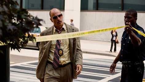 Woody Harrelsonas trileryje &bdquo;Kodas 999&ldquo;