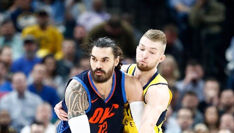 Stevenas Adamsas ir Domantas Sabonis