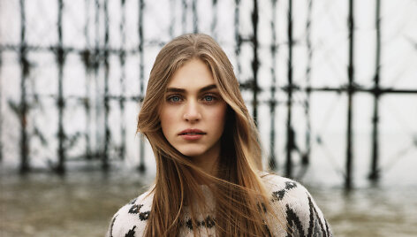 &bdquo;Weekend Max Mara&ldquo; 2015 m. rudens-žiemos kolekcijos modelis