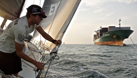  &bdquo;Volvo Ocean Race&ldquo; lenktynių aplink pasaulį jachtos pasieks tarpinį fini&scaron;ą Sanja uoste Kinijoje