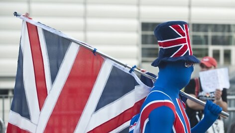Britų tautos identitetui i&scaron;kilo pavojus.