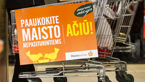 Vilniečiai raginami aukoti maisto produktus skurstantiems