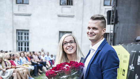 Sužadėtiniai Audrius ir Gabija