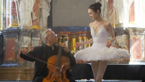 Muzikos ir &scaron;okio spektaklis &bdquo;Bach plus&ldquo;