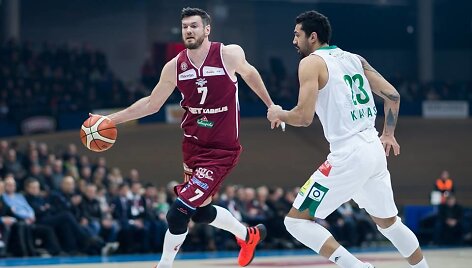 Darju&scaron;as Lavrinovičius