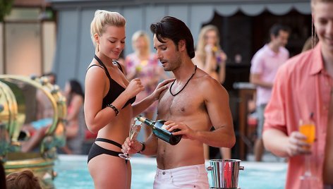 Margot Robbie ir Rodrigo Santoro filme „Susikaupk“