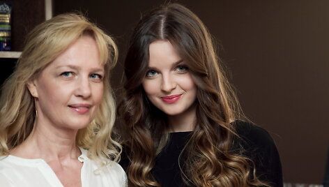 Gabrielė Martirosianaitė su mama Lina