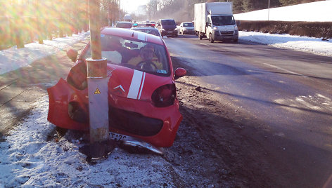 „Citroen“ avarija Geležinio Vilko gatvėje, Vilniuje