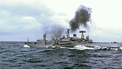 Britų ir islandų laivų susidūrimas per menkių karus