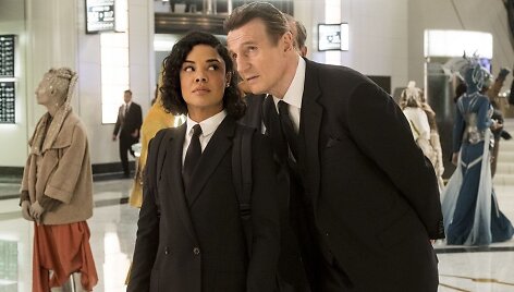 Tessa Thompson ir Liamas Neesonas