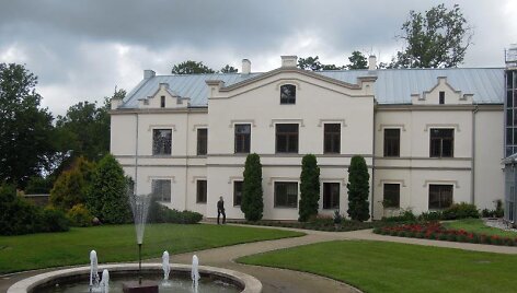 Kretingos Ti&scaron;kevičių rūmai