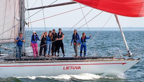 Jachta &bdquo;Lietuva&ldquo;