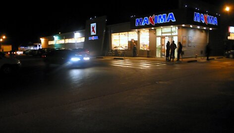 &bdquo;Maximoje&ldquo; kilus nedideliam gaisrui buvo evakuoti pirkėjai ir darbuotojai.