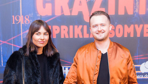 Premjera &bdquo;Grąžinti nepriklausomybę&ldquo;