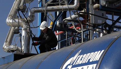 „Gazprom“ pernai pardavė 8 proc. mažiau dujų. 