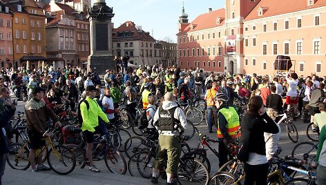 Dviratininkų važiavimas &bdquo;Warszawska Masa Krytyczna&ldquo;