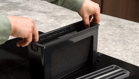 &bdquo;Electrolux&ldquo; naujos kartos kaitlentė su integruotu gartraukiu