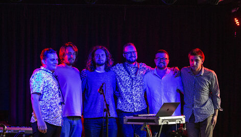 Grupė &bdquo;Brave Noises&ldquo;