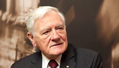Former President Valdas Adamkus on Lithuania's nuclear energy policy: "It's a pathetic case"