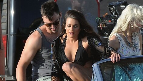 Lea Michele ir Matthew Paetzas dainos &bdquo;On My Way&ldquo; vaizdo klipe