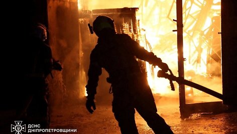 Karas Ukrainoje / State Emergency Service of Ukrai / via REUTERS