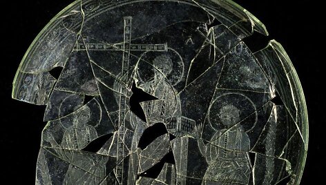  IV amžiaus patena, kurioje matIV amžiaus patena, kurioje matyti seniausias rastas ir geriausiai i&scaron;silaikęs krik&scaron;čioni&scaron;kosios ikonografijos atvaizdas 