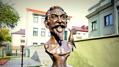 Raseiniuose atidarytas Kukučio skveras