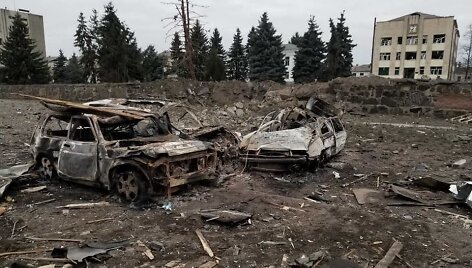 Rusijos pajėgos atakuoja civilių objektus Ukrainoje