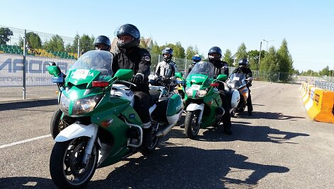 Policijos pareigūnai &bdquo;Moto dienoje&ldquo;
